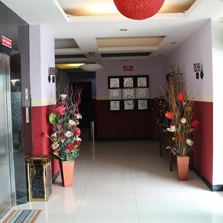Hollywood Hotel Jakarta Luaran gambar