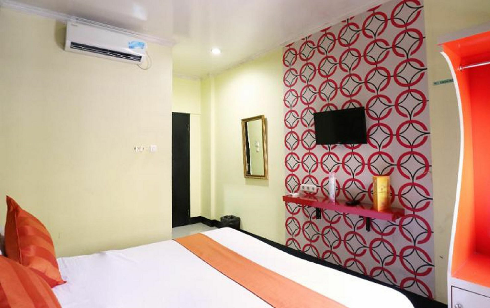 Hollywood Hotel Jakarta Luaran gambar