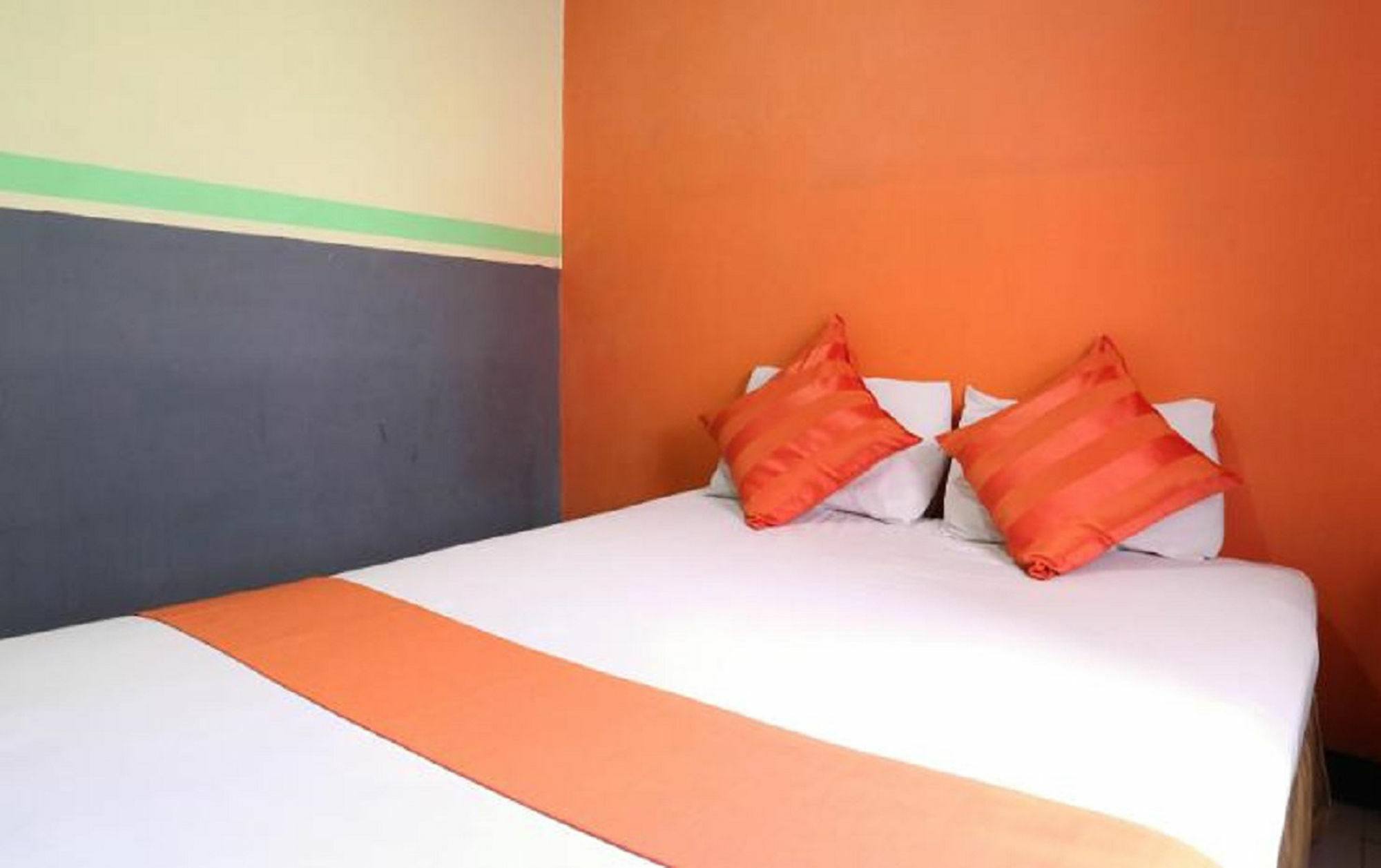 Hollywood Hotel Jakarta Luaran gambar